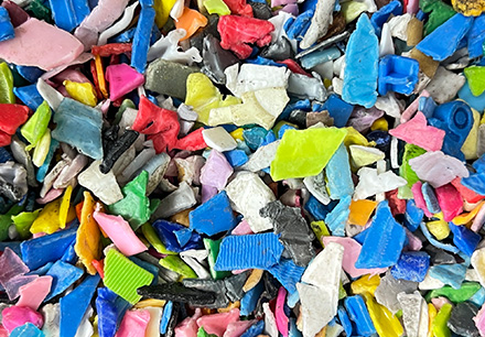 破砕・選別されたプラスチック