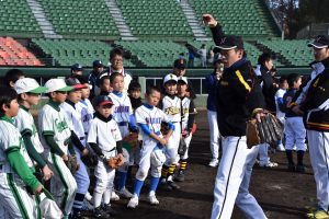 チーム岡山主催 ソフトボール教室 平林金属オフィシャルサイト Mottainai Arigatai